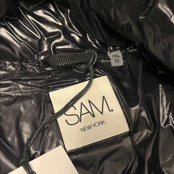 SAM. Long noho quilted down puffer coat. Size xs. Jet. Black. New with tags. - Picture 4 of 10
